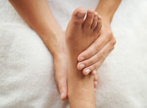 The perfect pedicure man-med-mask